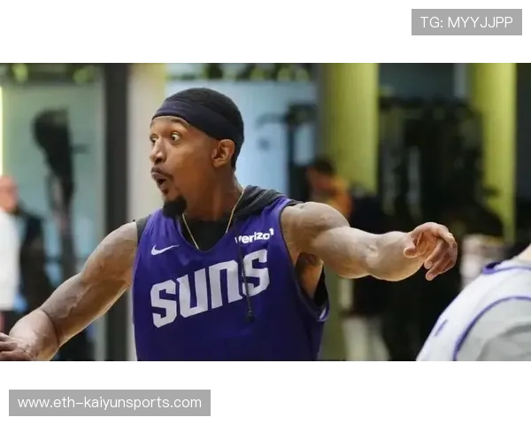 比尔合同风波成谈判筹码，NBA巨星未来悬而未决